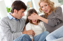 parents-covering-kids-eyes3